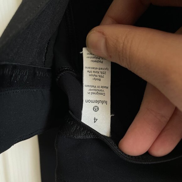 Lululemon On The Move Pant - Picture 3 of 3